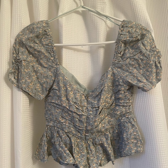 ASTR The Label SMALL ditsy floral SWEETHEART NECKLINE BNWT - Picture 3 of 4